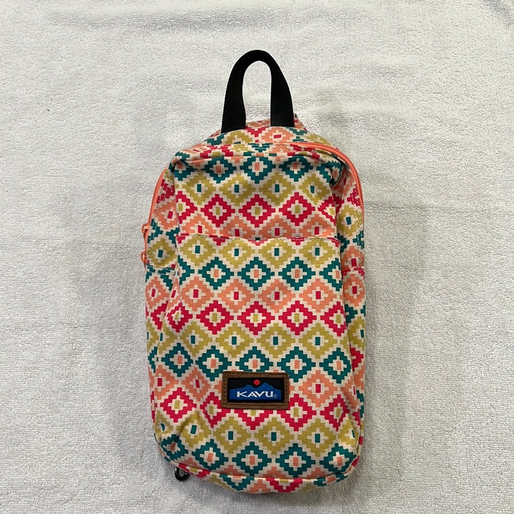 Kavu cross body bag converts into backpack.